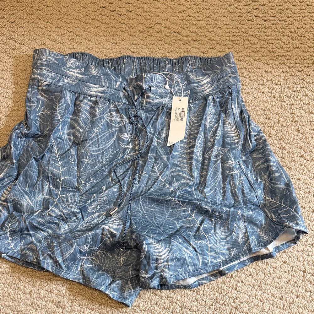 Women’s Travis Mathew Shorts